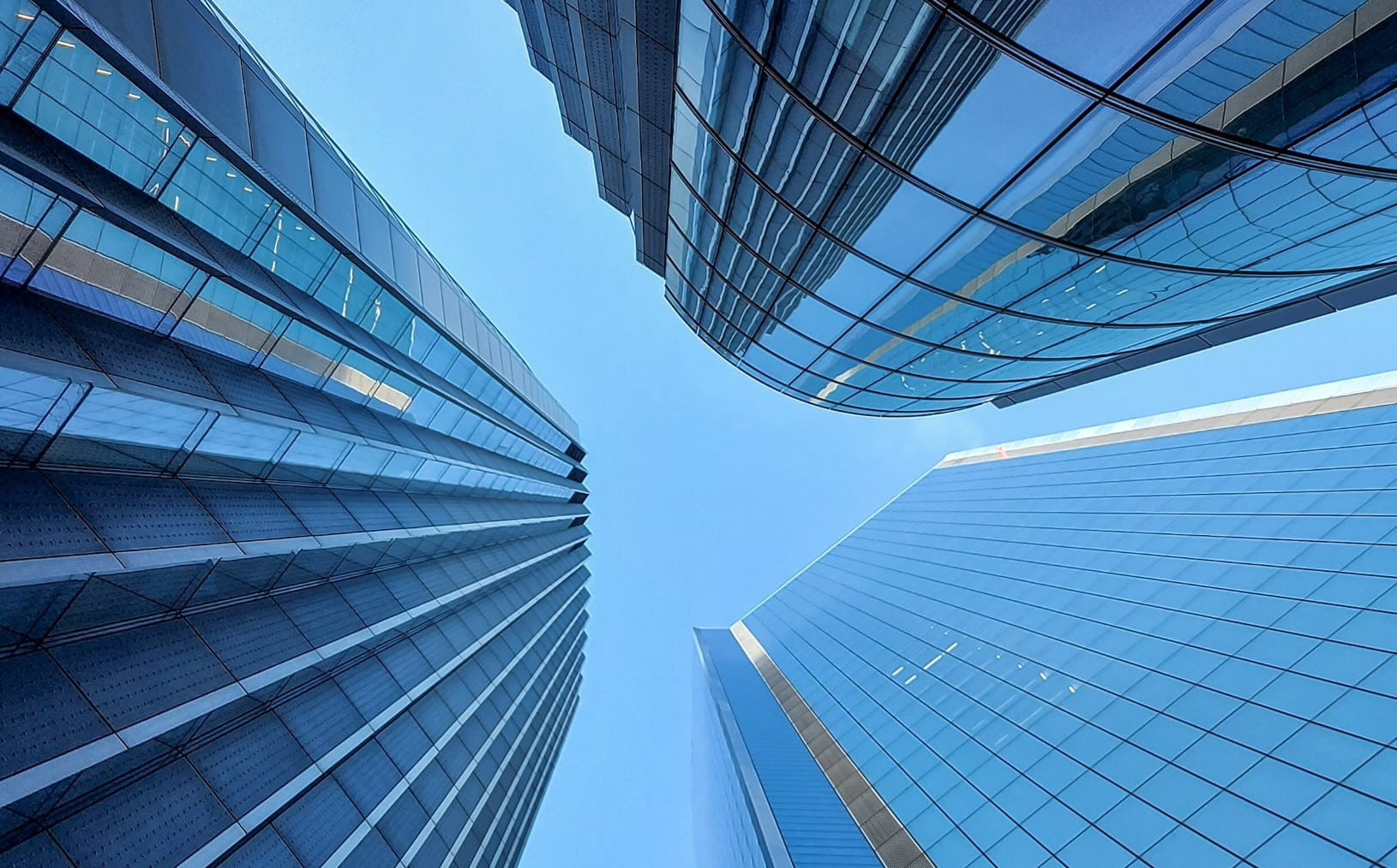 Investire in azioni Unicredit - forum e ultime notizie